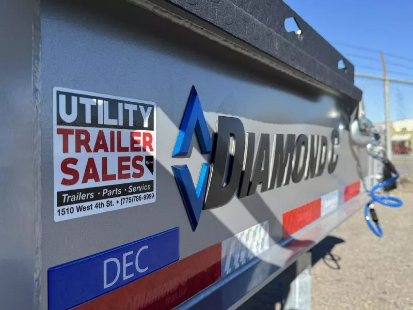 New 2027 Diamond C DEC 22' - 15.5K Deckover Equipment Trailer