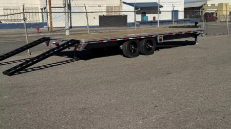 New 2027 Diamond C DEC 22' - 15.5K Deckover Equipment Trailer