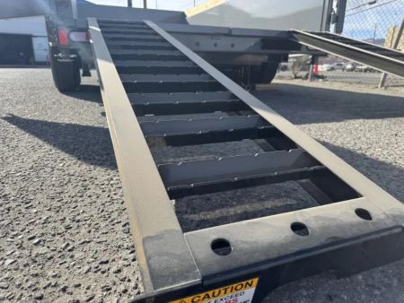 New 2027 Diamond C LPT 14' 7 GA. - 15.5K Telescopic Dump Trailer