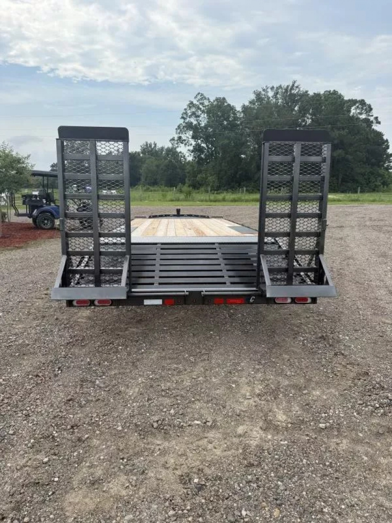 New 2025 Diamond C Trailers DEC207 Equipment Trailer
