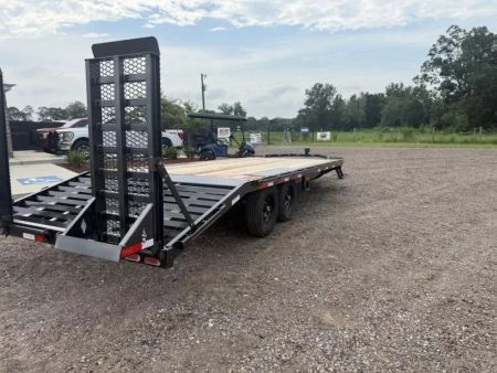 New 2025 Diamond C Trailers DEC207 Equipment Trailer