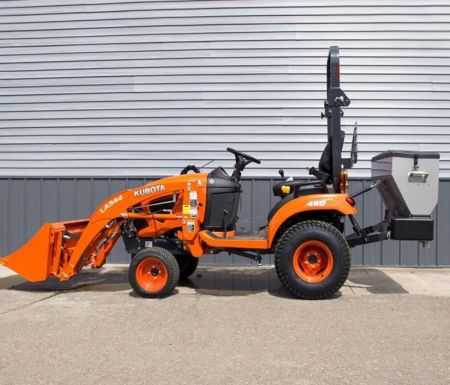 New DPS21350 - BOSS EXACT PATH 6.0 CU. FT DROP SALT SPREADER