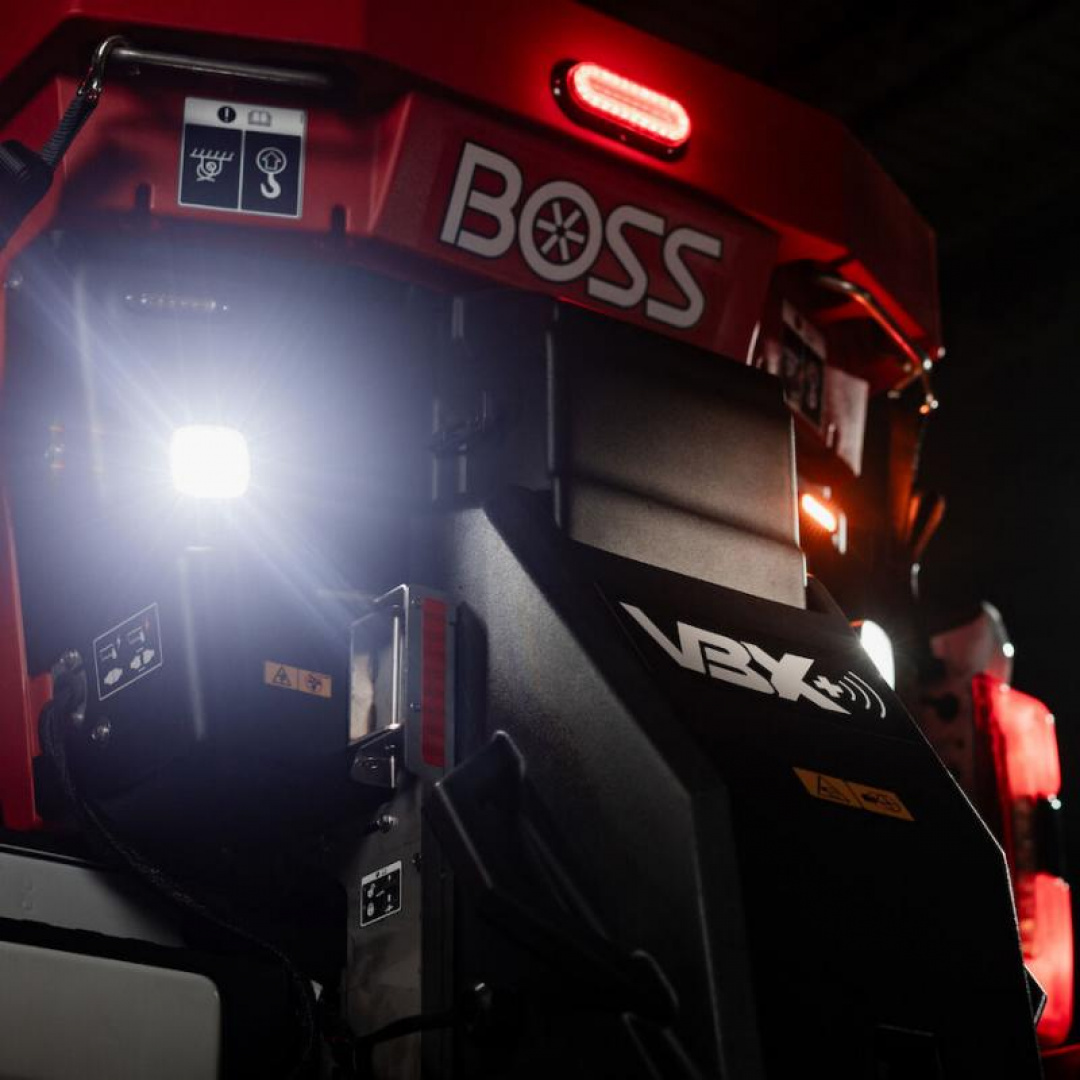 New BOSS VBX8000+ V-BOX SALT SPREADER