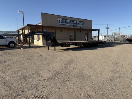 New 2026 Diamond C Trailers FMAX 210 Flatbed Trailer