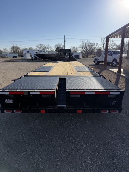 New 2026 Diamond C Trailers FMAX 210 Flatbed Trailer