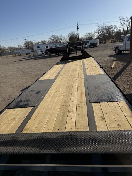 New 2026 Diamond C Trailers FMAX 210 Flatbed Trailer