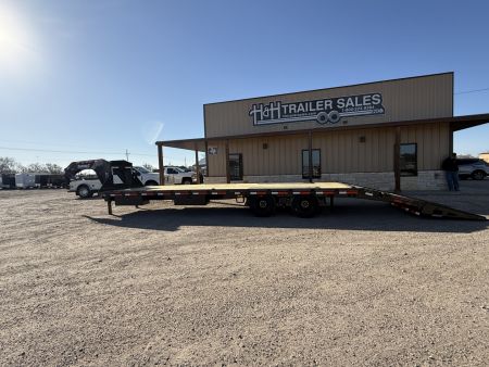 New 2026 Diamond C Trailers FMAX 210 Flatbed Trailer