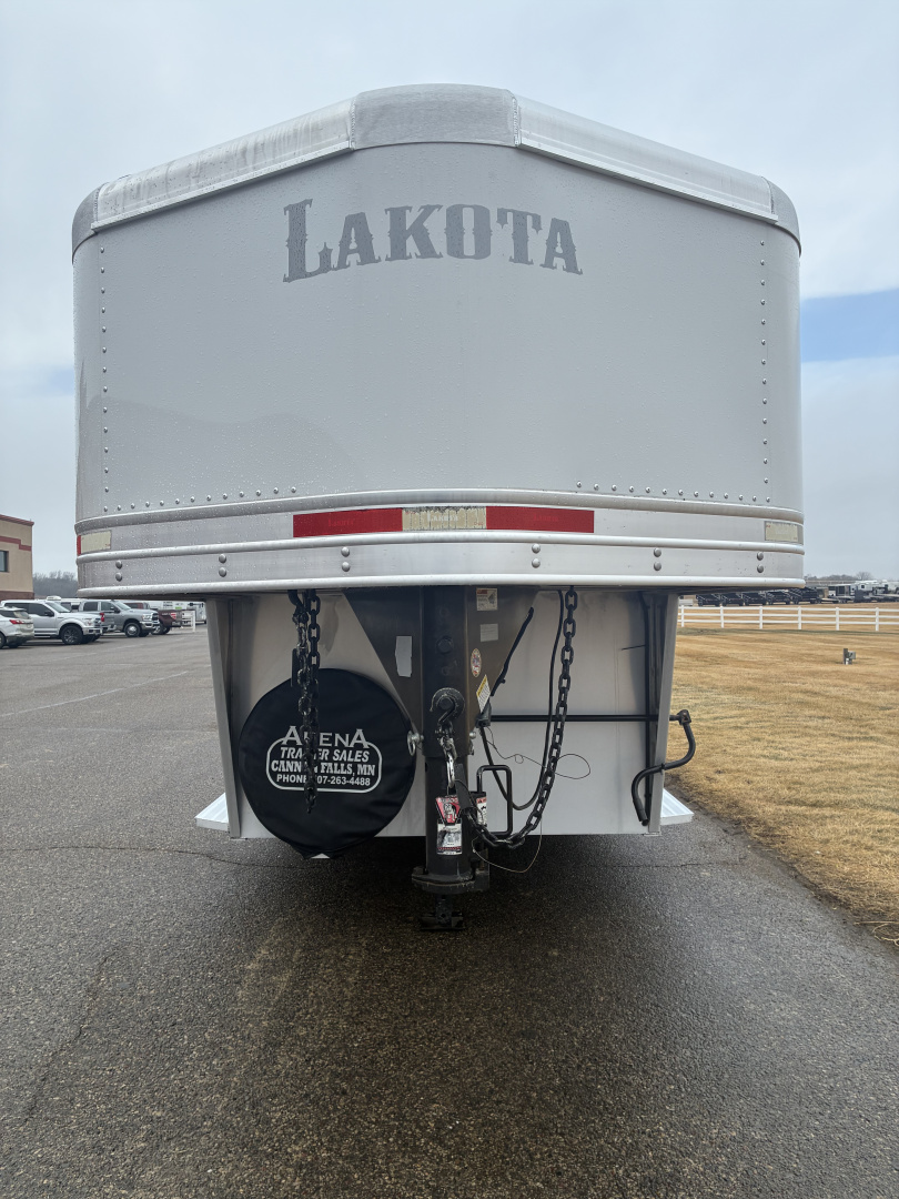 Used 2018 Lakota 20' Stock Trailer