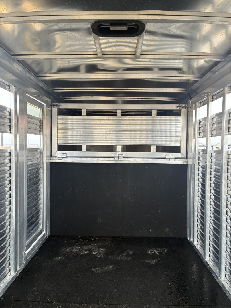 Used 2018 Lakota 20' Stock Trailer