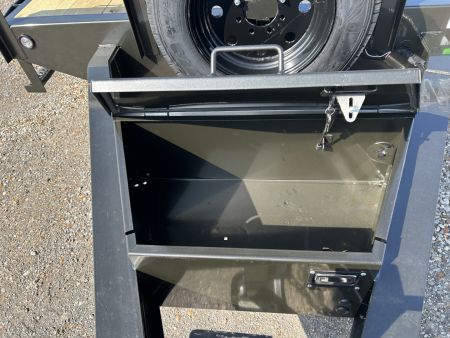 New 2026 MAXXD 102"X24' 17.5K Flatbed Trailer