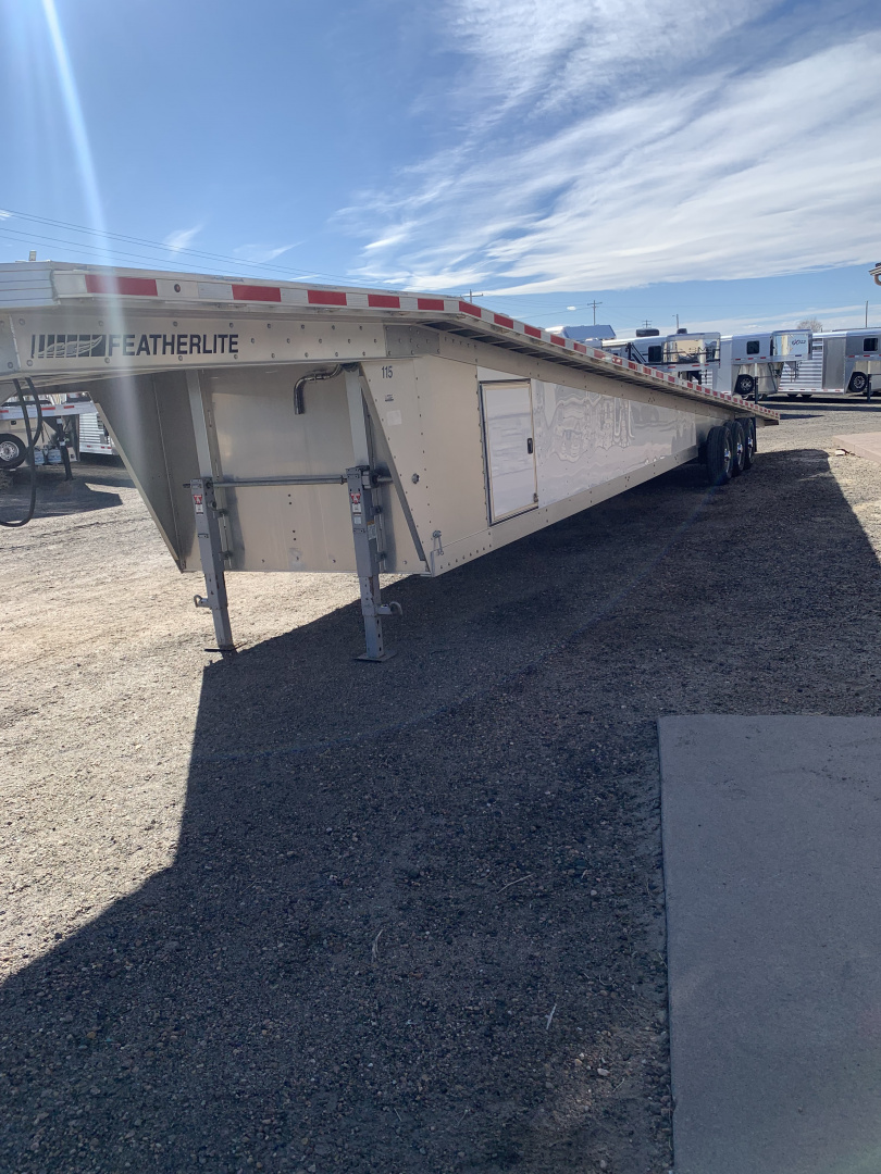 2020 Featherlite