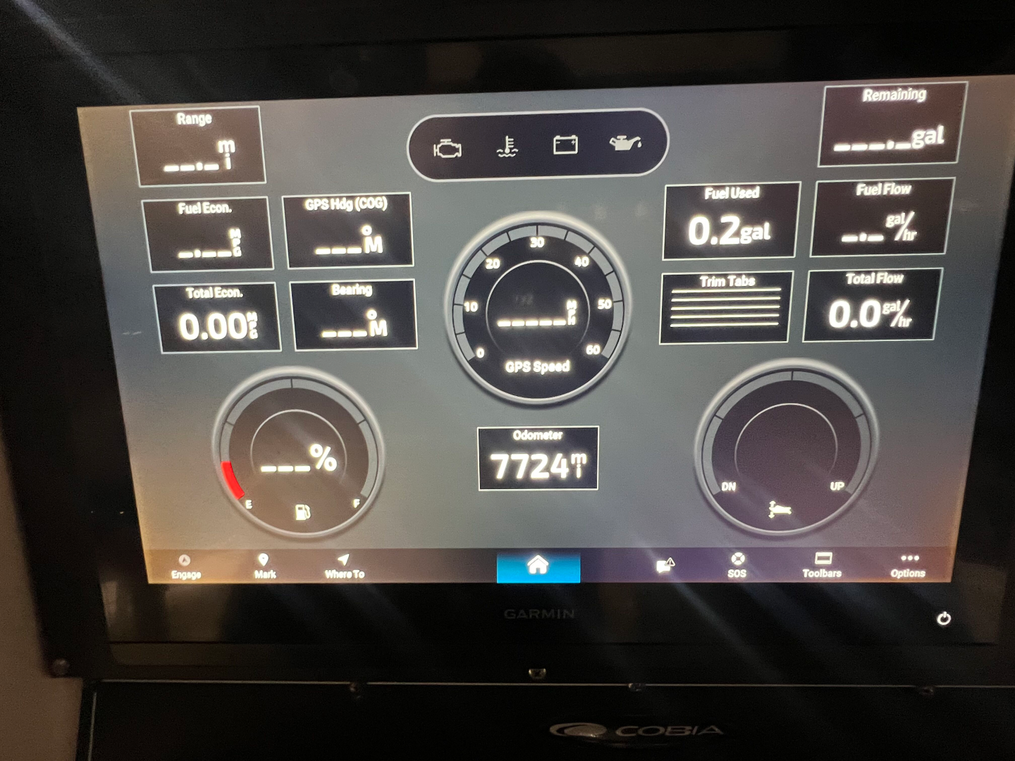 Used 2018 Cobia 30' Center Console Boat