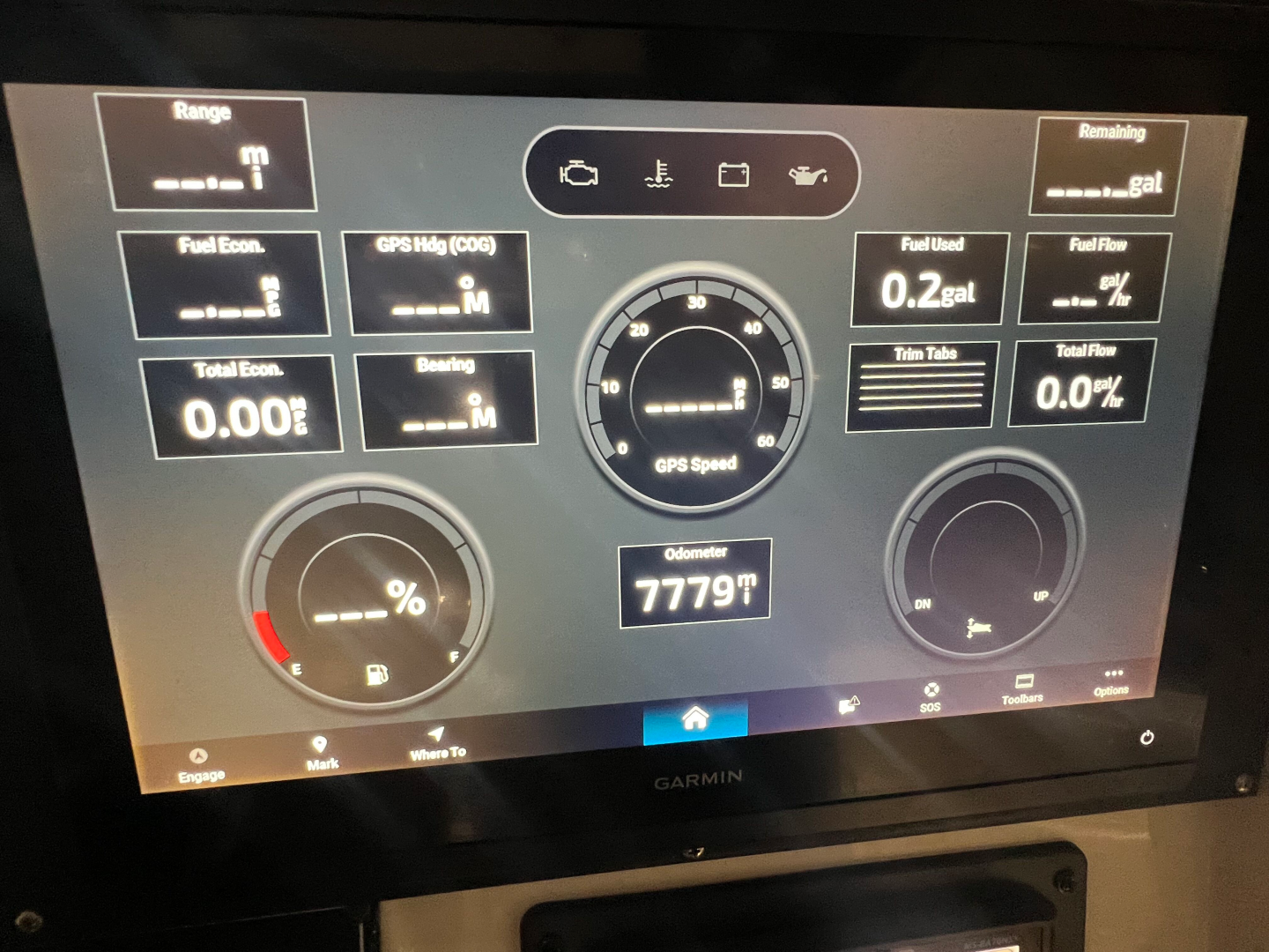 Used 2018 Cobia 30' Center Console Boat
