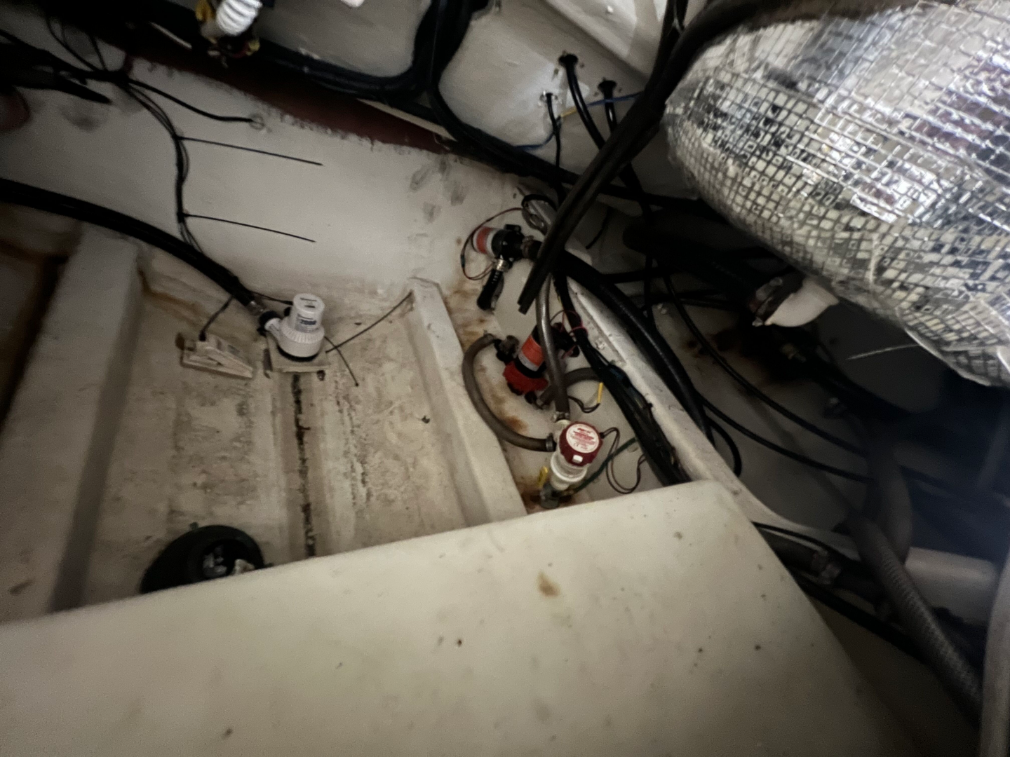 Used 2018 Cobia 30' Center Console Boat