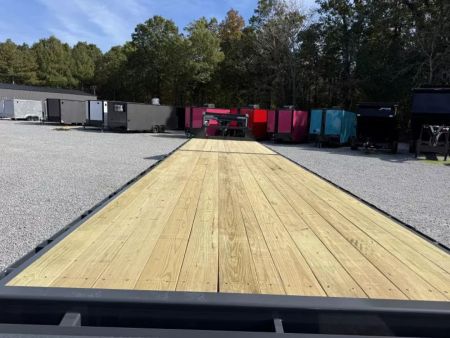 New 2026 Lamar 102X40 16k GVWR MEGA RAMPS