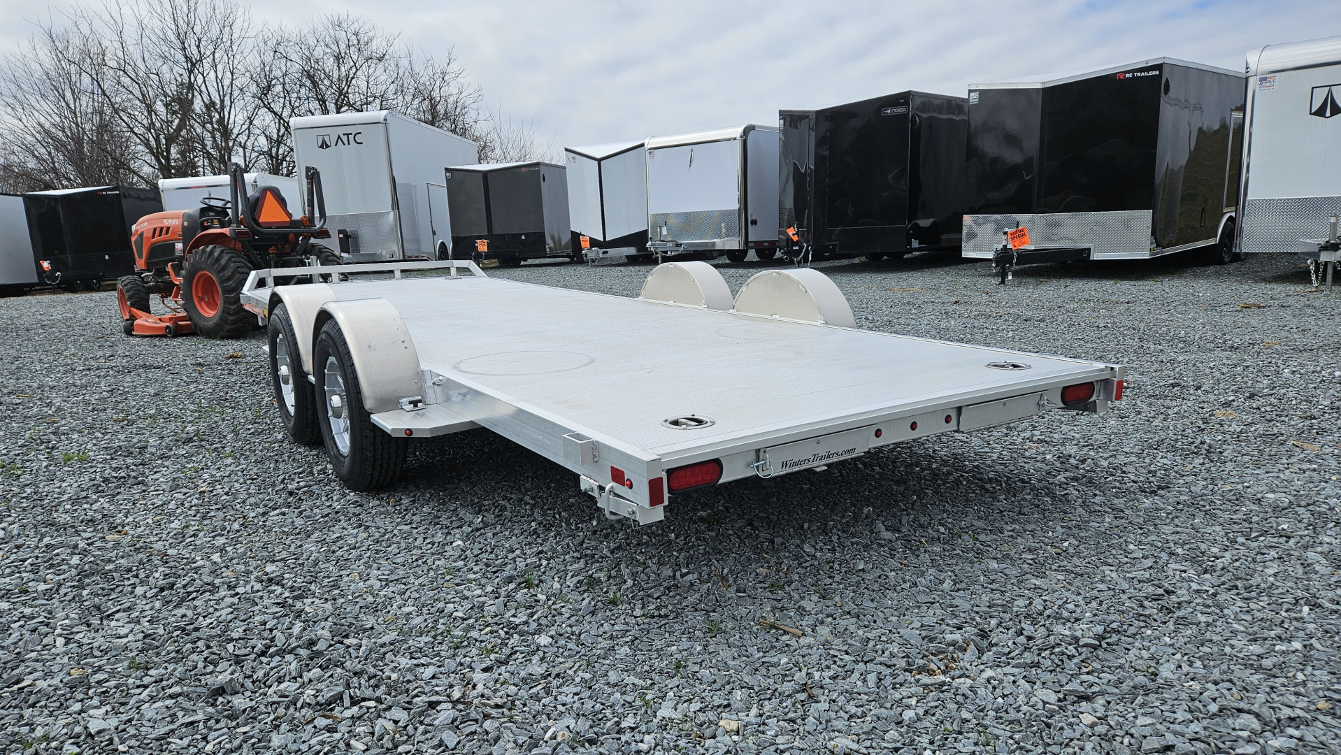 2027 Aluma 82X20TA photo 3