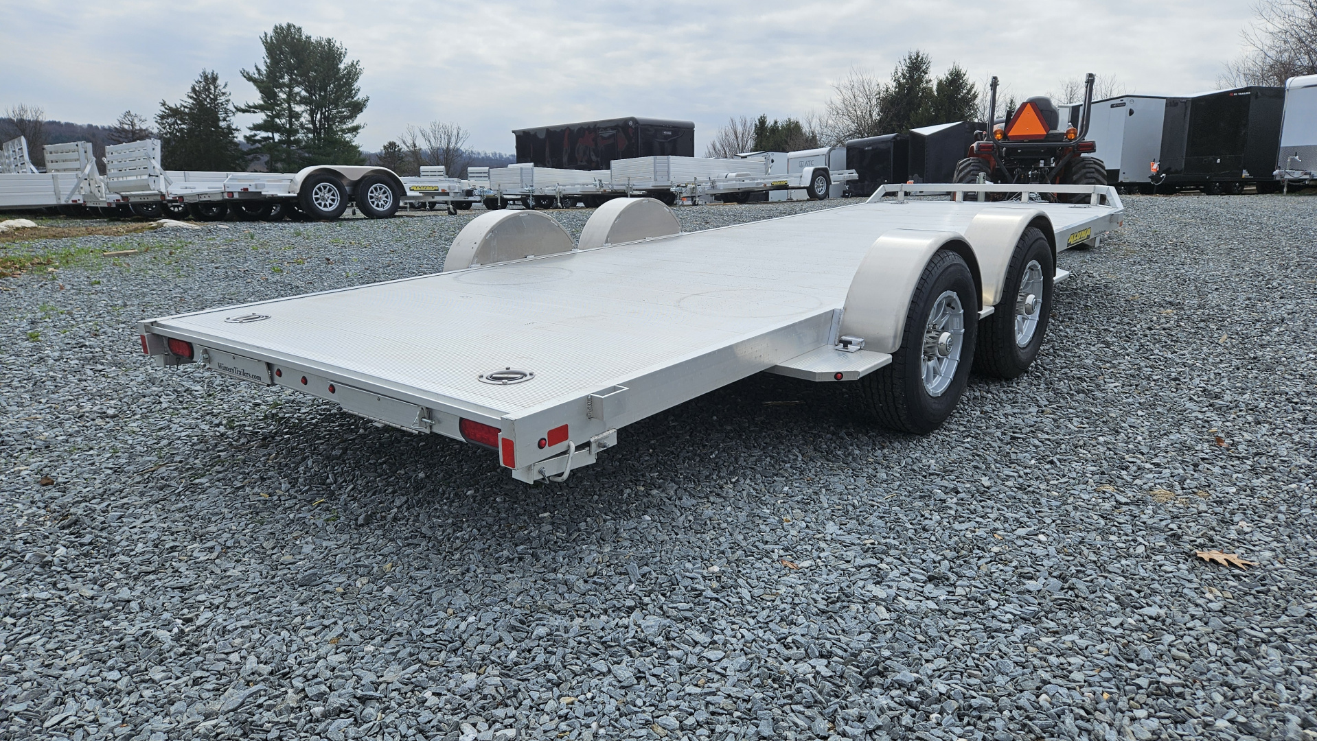 2027 Aluma 82X20TA photo 5