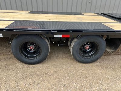 New 2026 PJ Trailers 32' LD Gooseneck 10K's Flatbed Trailer