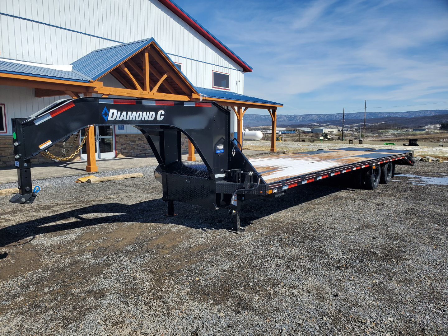New 2026 Diamond C Trailers FMAX212 Gooseneck / 102"x32' / 25900 GVWR