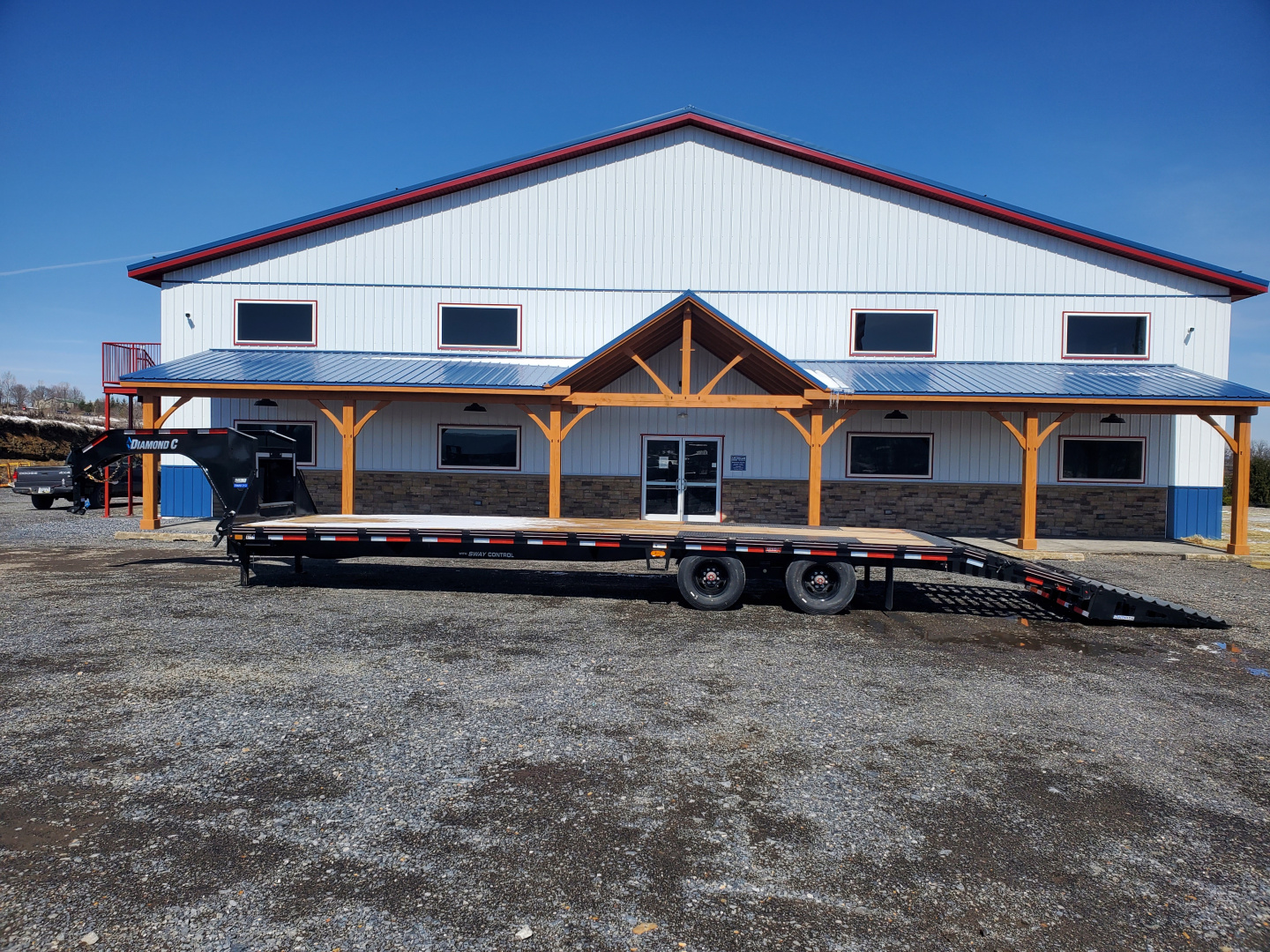 New 2026 Diamond C Trailers FMAX212 Gooseneck / 102"x32' / 25900 GVWR