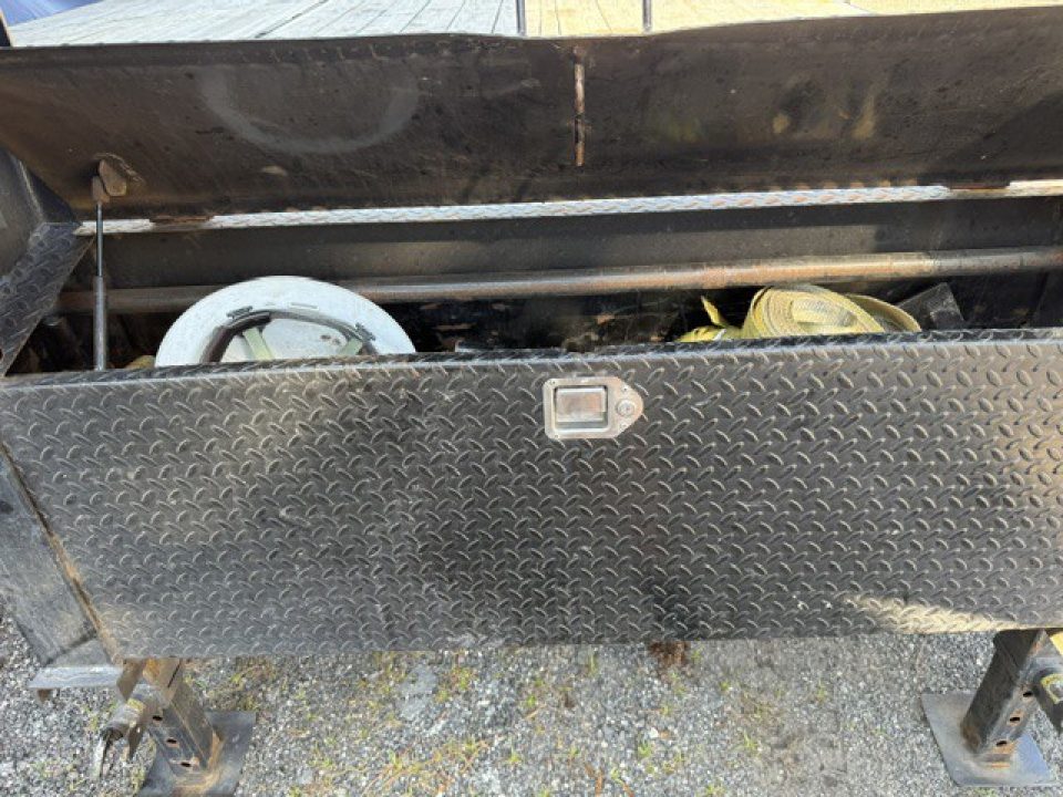 Used 2024 Trail Maxx 40 Ft Gooseneck Equipment Trailer – Hidden Ramps | 12,000 LB GVWR