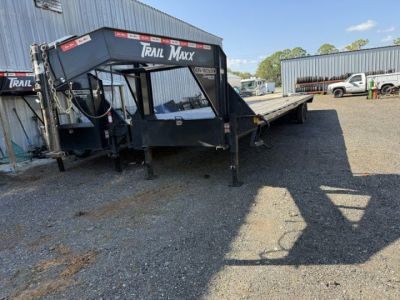 Used 2024 Trail Maxx 40 Ft Gooseneck Equipment Trailer – Hidden Ramps | 12,000 LB GVWR