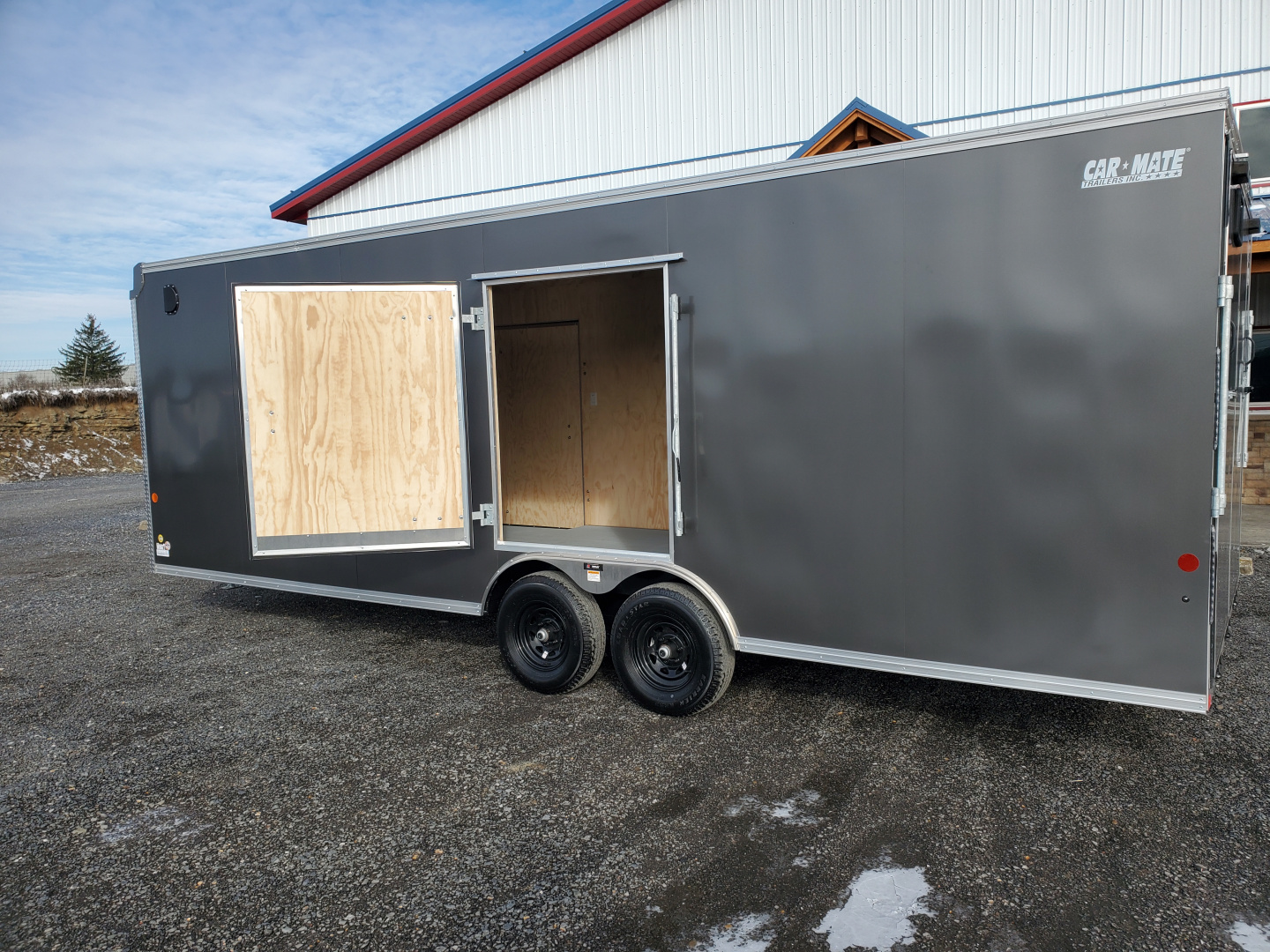 New 2026 Cargo Mate Enclosed Trailer / 8'x24' / 9990 GVWR / 84.5" Interior Height / 100" Wide Body
