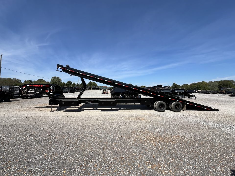 New 2026 MAXXD 102"X40' 30K Full Tilt Container Gooseneck Trailer