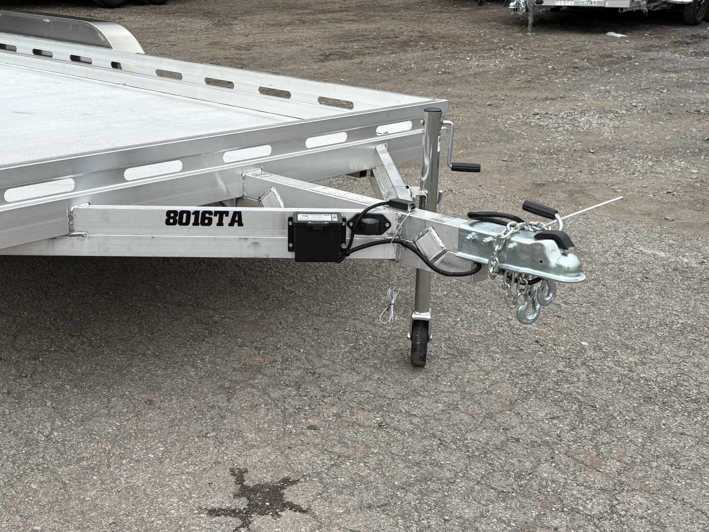 2027 Aluma 8016TA-EL-R photo 3