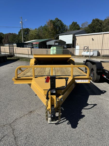 New 2026 JOBSITE 17K 22' TILT EQUIPMENT TRAILER