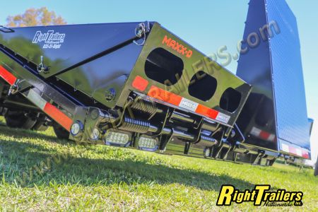 New 2026 8.5X30 MAXX-D GOOSENECK EQUIPMENT TRAILER