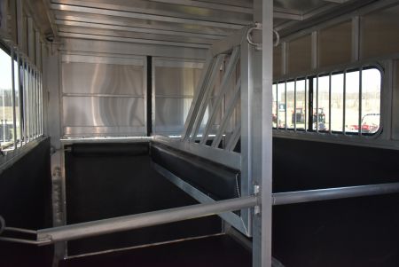 Used 2025 Frontier Trailers Fast Track 2+1 Horse Trailer