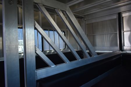 Used 2025 Frontier Trailers Fast Track 2+1 Horse Trailer