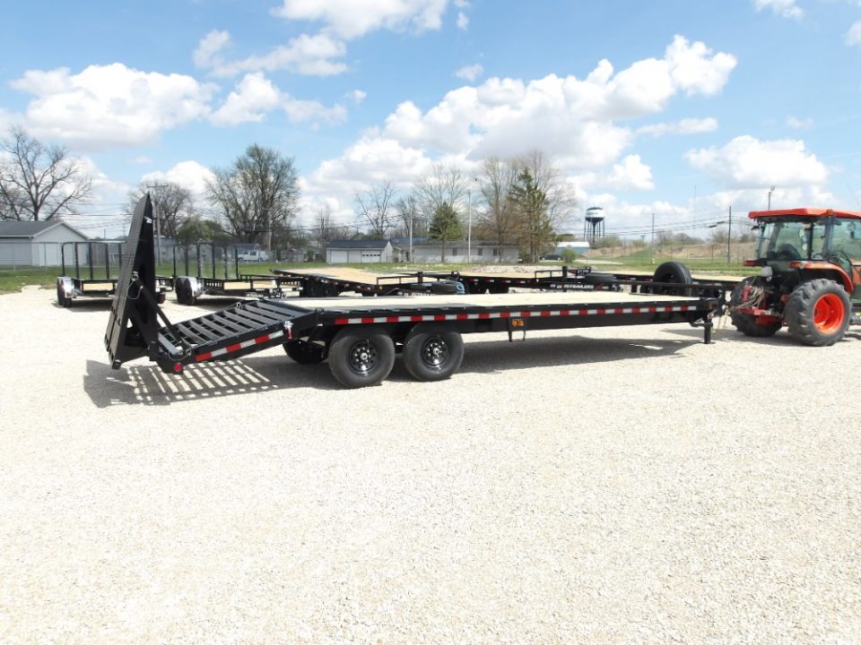 New 2026 Iron Bull 102x25 FDP0225072 Deckover Trailer