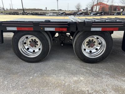 New 2026 Diamond C Trailers FMAX212L32X102HDT (32' X 102") 25.9K (Pacesetter Ed.) Hydraulic Dovetail Flatbed Trailer