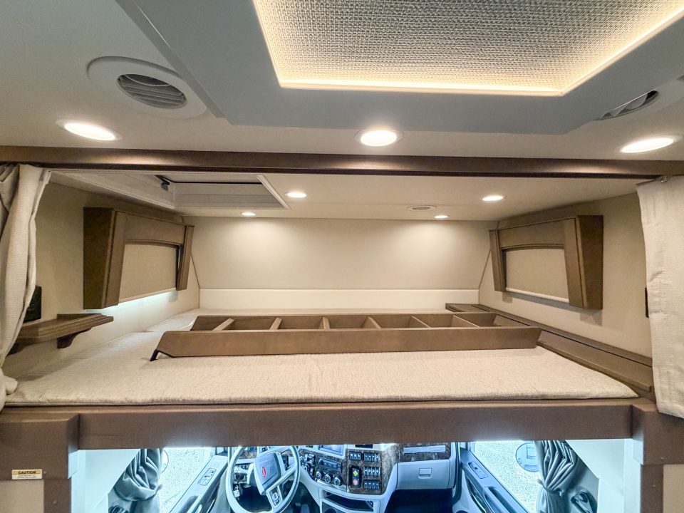 New 2027 Renegade RV Motorhome Peterbilt 589 Class C 45CME - 1.5 Bathrooms