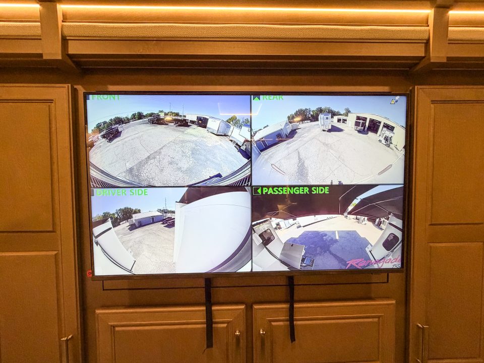 New 2027 Renegade RV Motorhome Peterbilt 589 Class C 45CME - 1.5 Bathrooms
