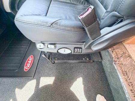 New 2027 Renegade RV Motorhome Peterbilt 589 Class C 45CME - 1.5 Bathrooms
