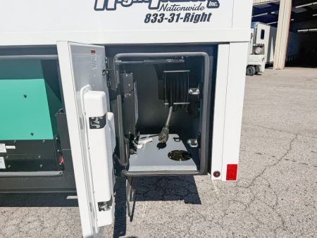 New 2027 Renegade RV Motorhome Peterbilt 589 Class C 45CME - 1.5 Bathrooms