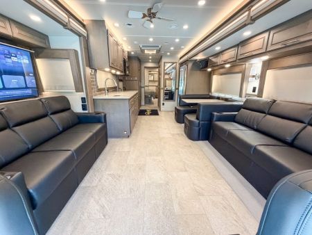 New 2027 Renegade RV Motorhome Peterbilt 589 Class C 45CME - 1.5 Bathrooms