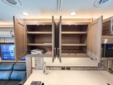 New 2027 Renegade RV Motorhome Peterbilt 589 Class C 45CME - 1.5 Bathrooms