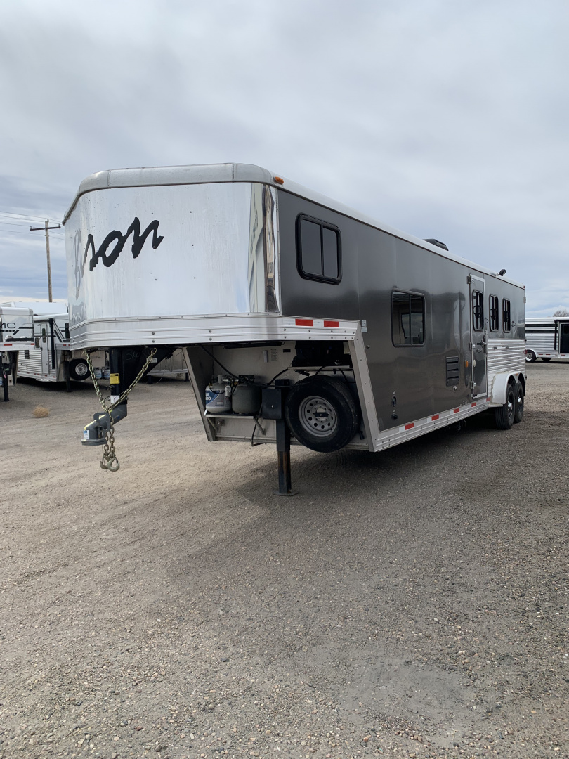 2014 7×25 Horse Livestock Trailer