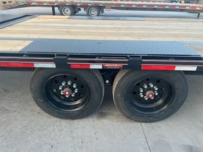 New 2026 Diamond C Trailers FMAX208L28X102MR 8.5FT X 28FT 18K GVW Equipment Trailer