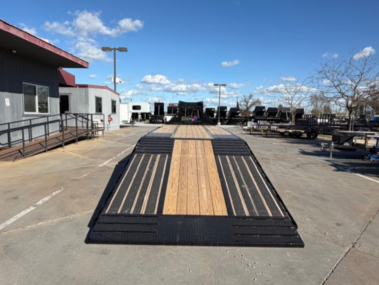 New 2026 Diamond C Trailers FMAX212L32X102 8.5FT X 32FT 25.9K GVW Equipment Trailer