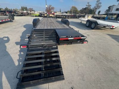 New 2024 Diamond C Trailers LPX208L26X80 6.5FT X 26FT 18K GVW Equipment Trailer
