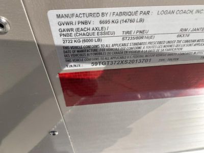 New 2025 Logan Coach RIOT2+1GN STR RIOT 2+1 GN STRAIGHT LOAD Horse Trailer Gooseneck