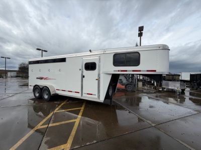 New 2026 Logan Coach CROSSFIRE4GN CROSSFIRE 4 HORSE Gooseneck Horse Trailer