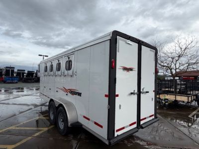 New 2026 Logan Coach CROSSFIRE4GN CROSSFIRE 4 HORSE Gooseneck Horse Trailer