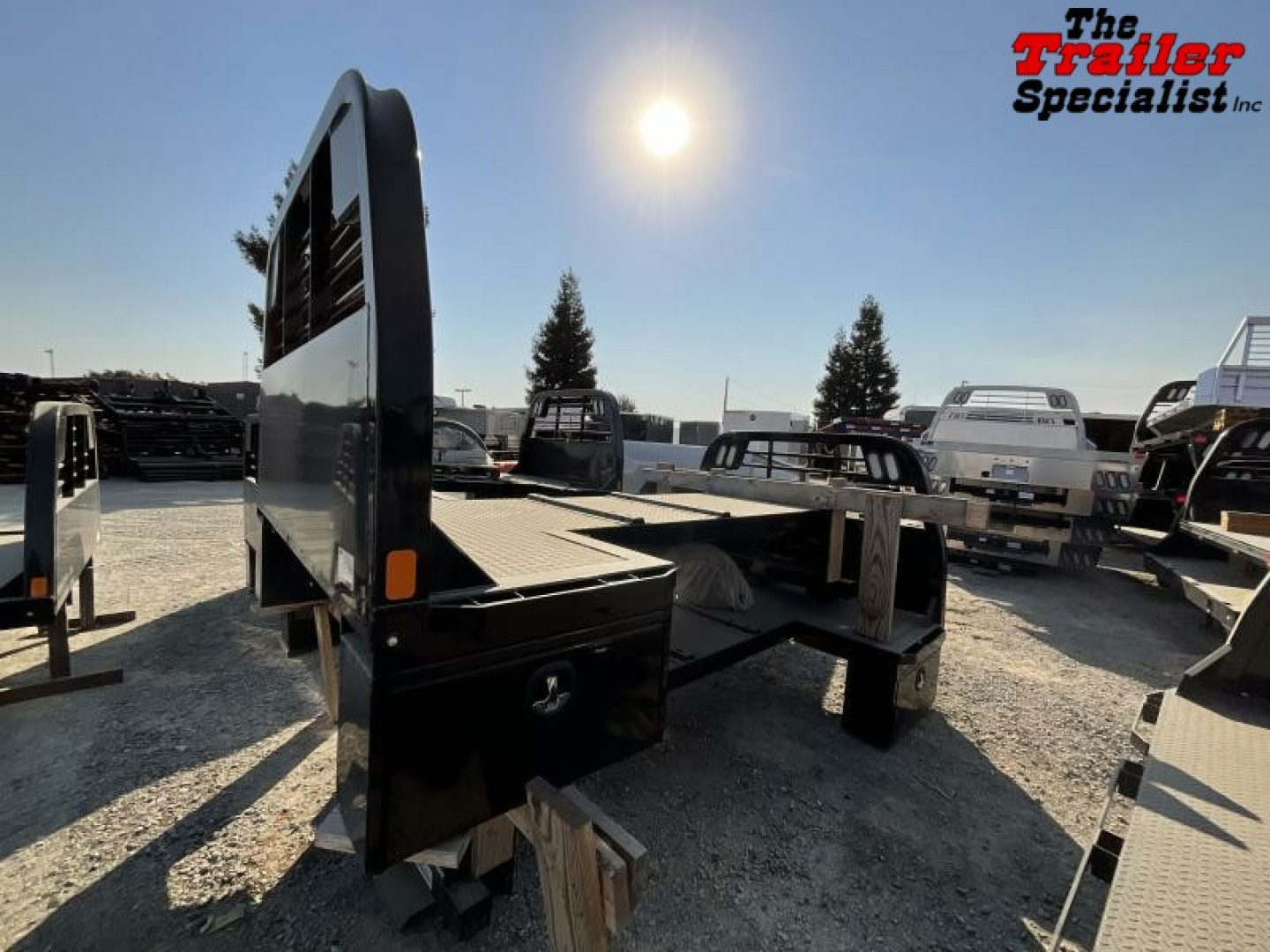 New 2000 CM Truck Beds HS8 6/84/58/42 2FTB Truck Bed