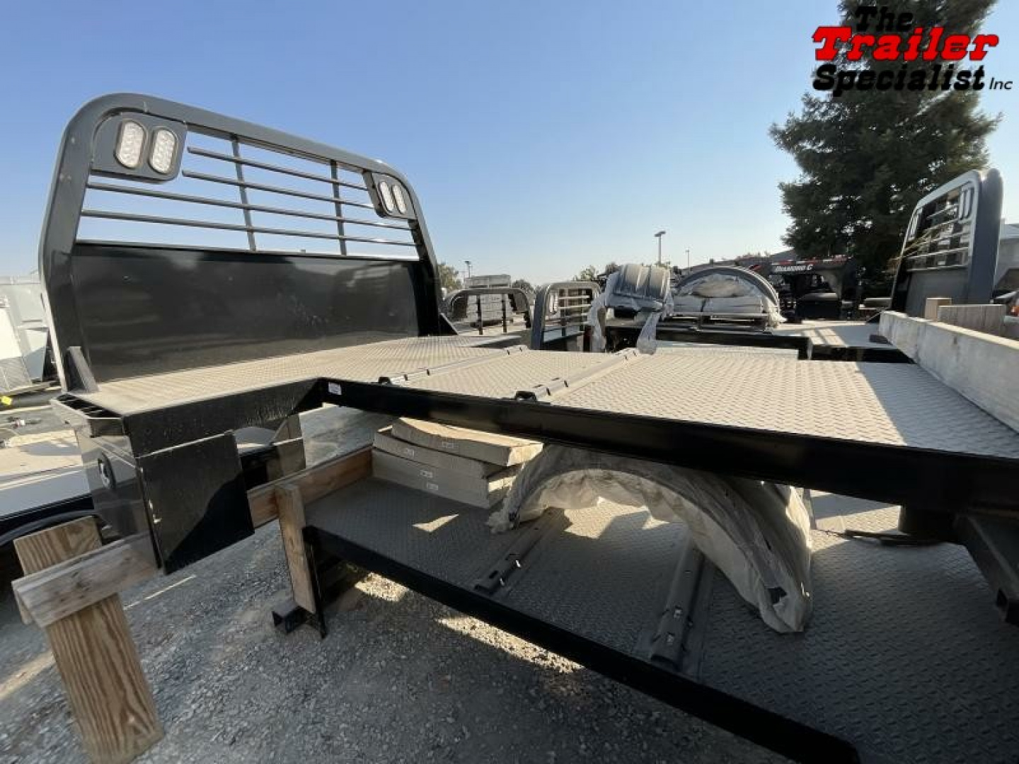 New 2000 CM Truck Beds HS8 6/84/58/42 2FTB Truck Bed